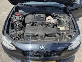 BMW 1-serie 116i  5-drs  High Exe. picture 12