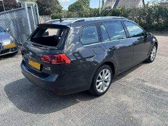Volkswagen Golf 1.2 TSI Highline clima navi picture 3