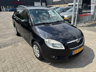 škoda osobní automobily Skoda Fabia 1.6 16v Clima NAP 2009/10