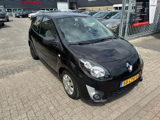 skadebil auto Renault Twingo 2 X Twingo  2010,2011  Airco NAP 2011/1