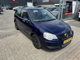 krockskadad bil auto Volkswagen Polo 1.2 Optive  Airco Nap 2007/3