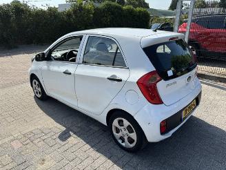Kia Picanto 1.0 5-drs Plusline picture 5