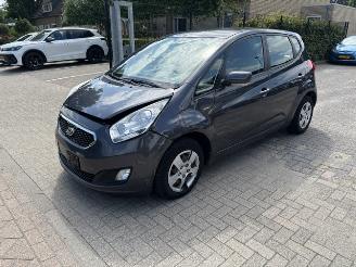 Kia Venga 1.6 Automaat X-ecutive picture 6