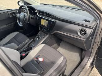 Toyota Auris 1.8 Hybrid Dynamic NAP picture 15