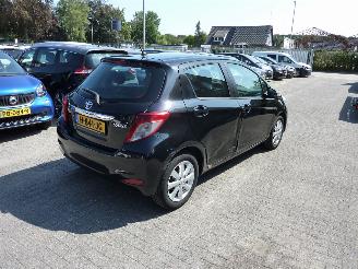 Toyota Yaris 1.3 VVT-I ASPIRATION picture 2