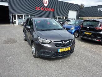 krockskadad bil auto Opel Crossland X 1.2 T EDITION 2020/1