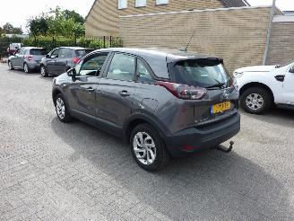 Opel Crossland X 1.2 T EDITION picture 3