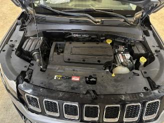 Jeep Compass 1.4 M. Limited Automaat 4X4 170pk picture 13
