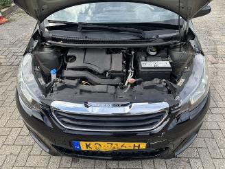 Peugeot 108 1.0 e-VTI 5-drs Airco picture 11