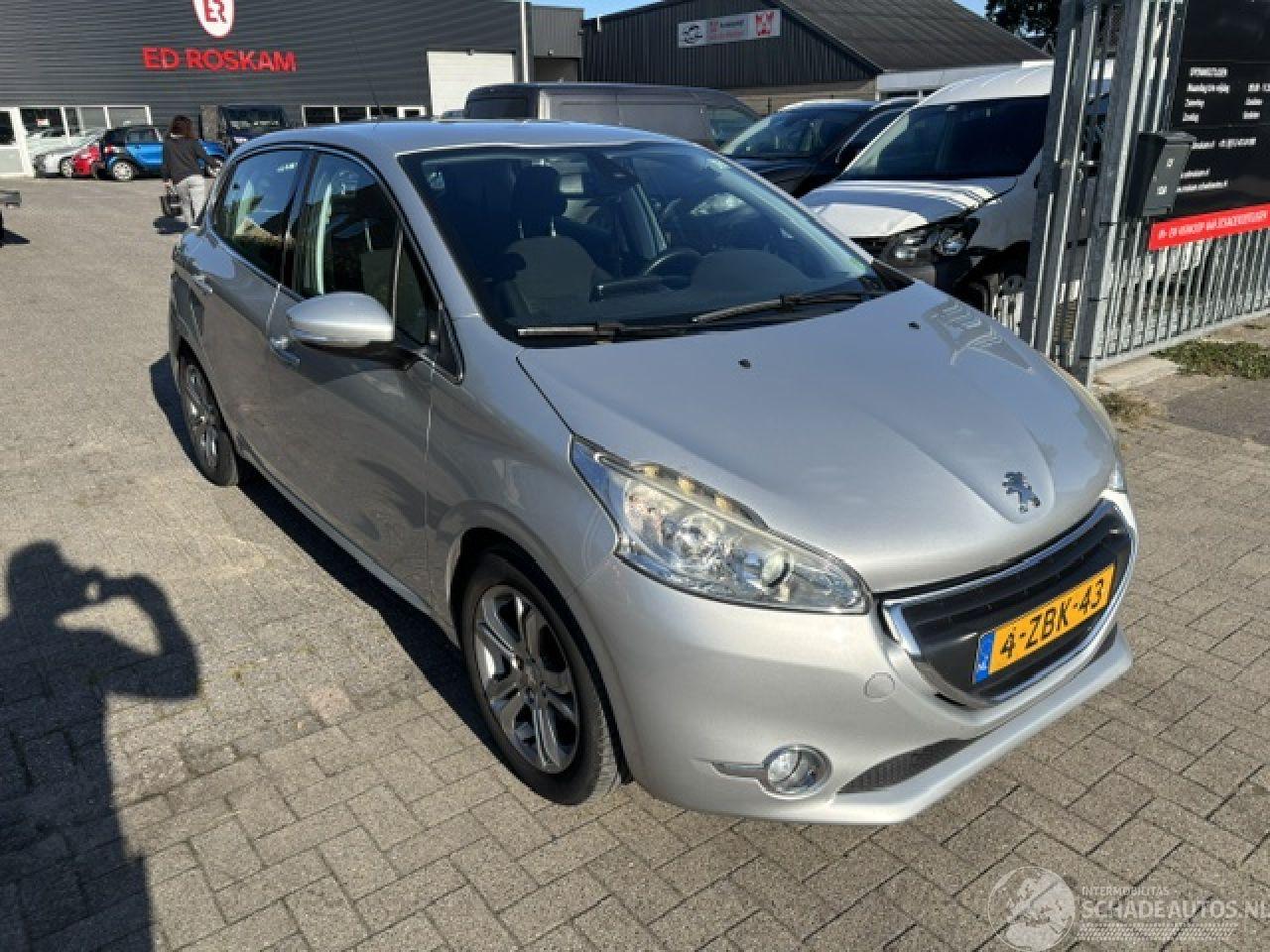 Peugeot 208 1.2 5-drs Clima