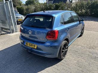 Volkswagen Polo 1.0 5-drs Clima picture 4