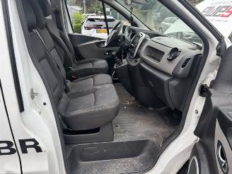 Renault Trafic 1.6 DCI 145pk  3-pers Luxe Energy  airco picture 11