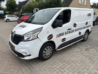 Renault Trafic 1.6 DCI 145pk  3-pers Luxe Energy  airco picture 2