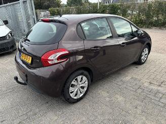 Peugeot 208 1.2 Vti 5-drs airco picture 2