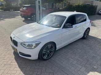 BMW 1-serie 118i Sport 5-drs Clima 170pk picture 7