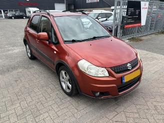 Vaurioauto  passenger cars Suzuki SX4 1.6 5-drs Shogun airco 2009/9