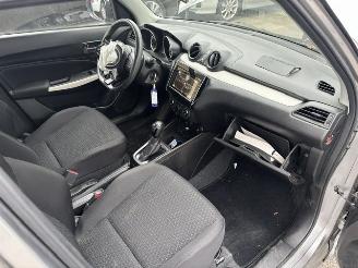 Suzuki Swift 1.2 Select Automaat airco picture 10