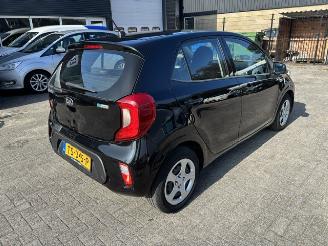 Kia Picanto 1.0 5-drs PlusLine airco  NAP picture 3