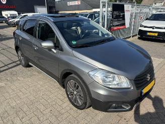 Suzuki SX4 1.6 DDiS Exclusive Pano picture 2