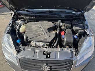 Suzuki SX4 1.6 DDiS Exclusive Pano picture 6