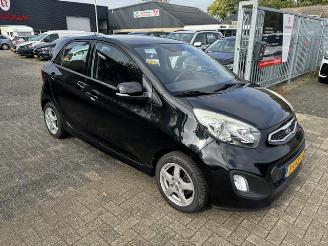 Kia Picanto 1.0  5-drs Plus Pack picture 2