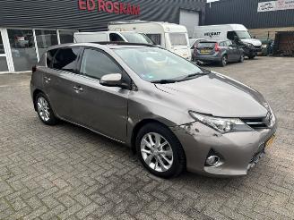 Toyota Auris 1.8 Hybrid Lease Automaat Pano picture 5