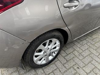 Toyota Auris 1.8 Hybrid Lease Automaat Pano picture 7