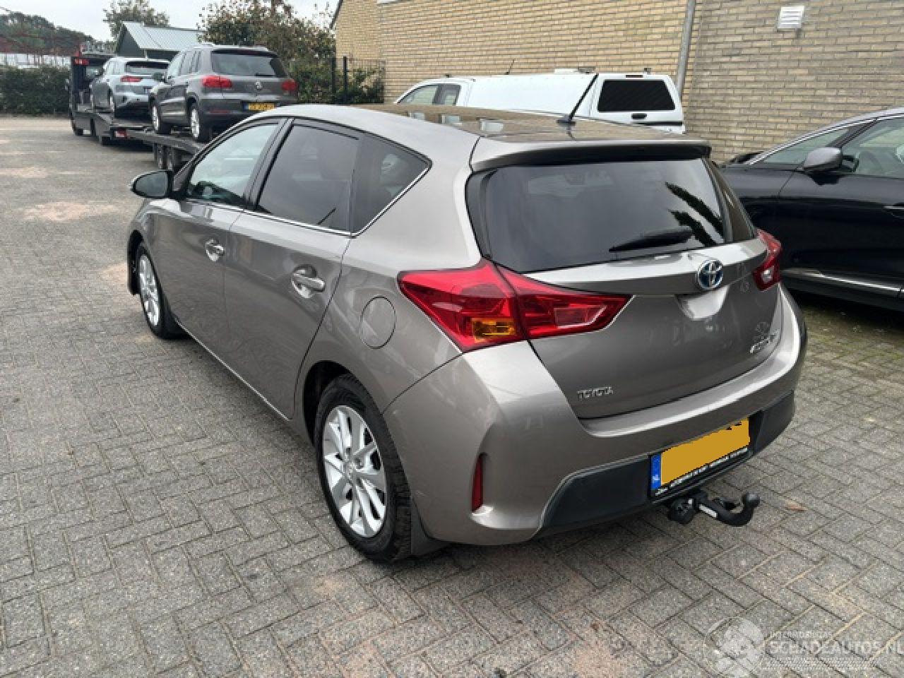 Toyota Auris 1.8 Hybrid Lease Automaat Pano