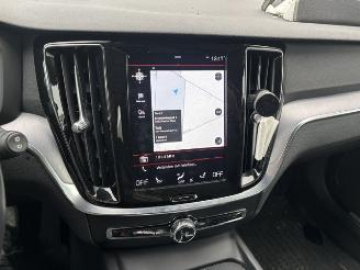 Volvo V-60 2.0 B3 Momentum Advantage Automaat picture 11