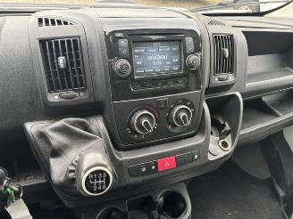 Peugeot Boxer 2.0 HDI L2 330 Premium airco NAP picture 15