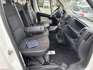 Peugeot Boxer 2.0 HDI L2 330 Premium airco NAP picture 10