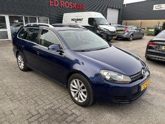 Schadeauto Volkswagen Golf 1.4 TSI Highline 2010/1