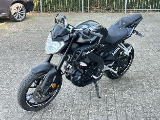 Yamaha  MT125 picture 7