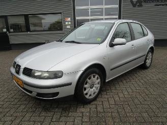 škoda osobní automobily Seat Leon 1.6-16V Stella 2002/5