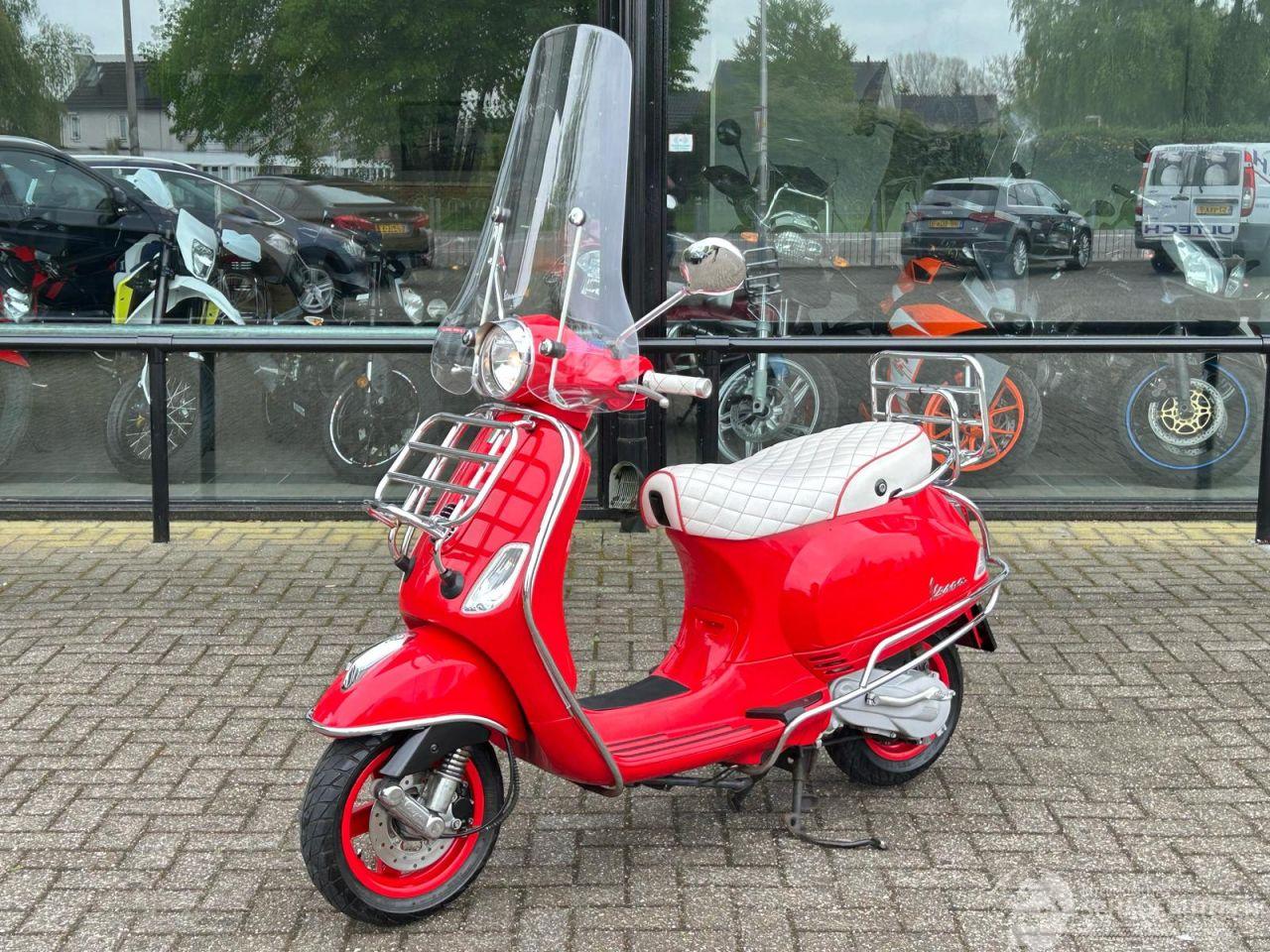 Vespa  LX 50 2T