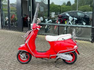 Vespa  LX 50 2T picture 2