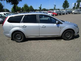 Ford Focus wagon 1.6 TDCI Titanium picture 6