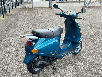 Vespa  ET4 125cc picture 5