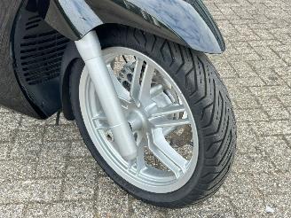 Yamaha  X-City VP 250 picture 11