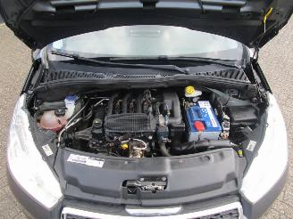 Peugeot 208 1.2 VTI Envy 5drs picture 23