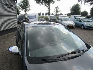 Peugeot 208 1.2 VTI Envy 5drs picture 20