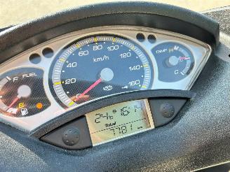 Yamaha X-Max 125  picture 14