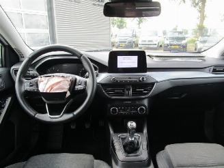 Ford Focus Wagon 1.5 EcoBlue ST Line Business picture 14