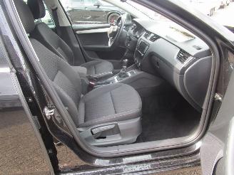 Skoda Octavia combi 1.2 TSI Business picture 11