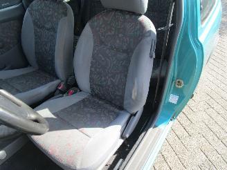Nissan Micra 1.3 LX Automaat picture 11