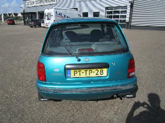 Nissan Micra 1.3 LX Automaat picture 4