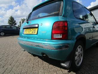 Nissan Micra 1.3 LX Automaat picture 19