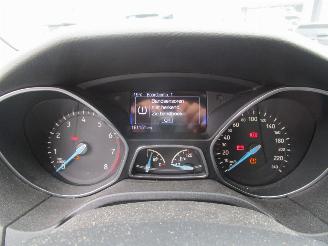 Ford Focus wagon 1.0 EcoBoost Trend Edition picture 17