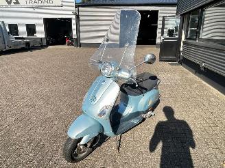 Vespa  LX 50 2T picture 7