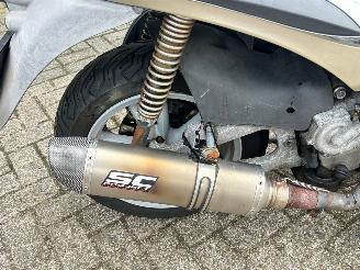 Piaggio Beverly 500  picture 9